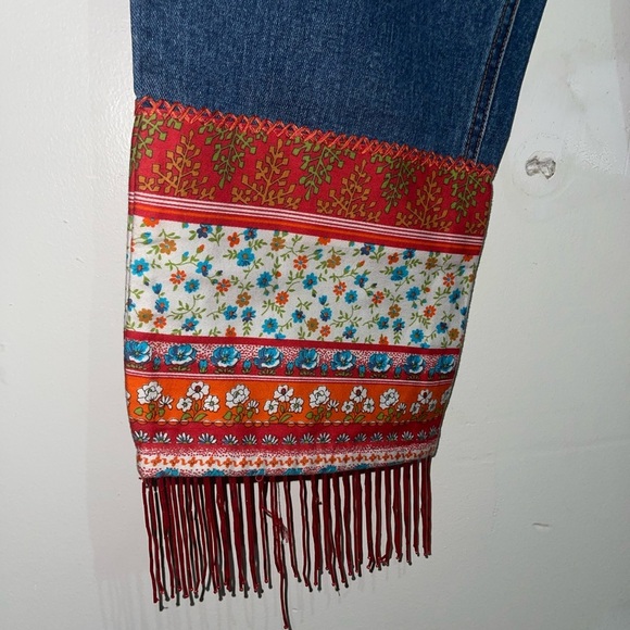 Calvin Klein boho Beaded Cropped Jeans - Picture 5 of 9